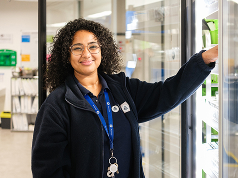 pharmaxo_compounding_staff13_600x375