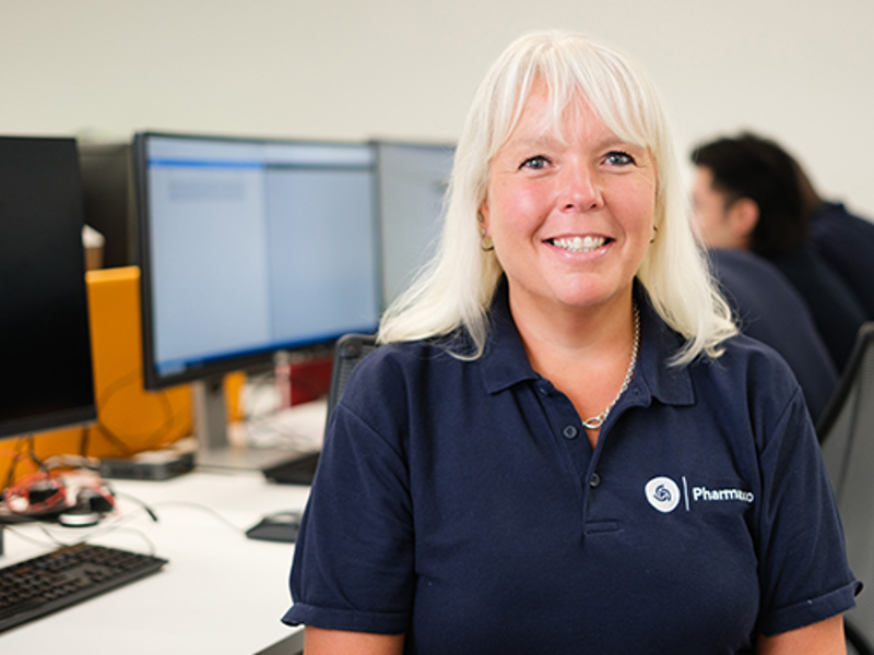 pharmaxo_compounding_staff6_600x375